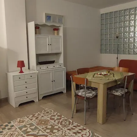 Casetta Lore Lägenhet